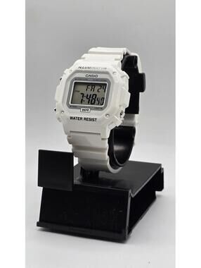 Casio F108WHC-7B, Digital Chronograph Watch, White Resin, Alarm, 7 Year Battery